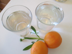 Ume Wasser trinken Ume Wasser trinken